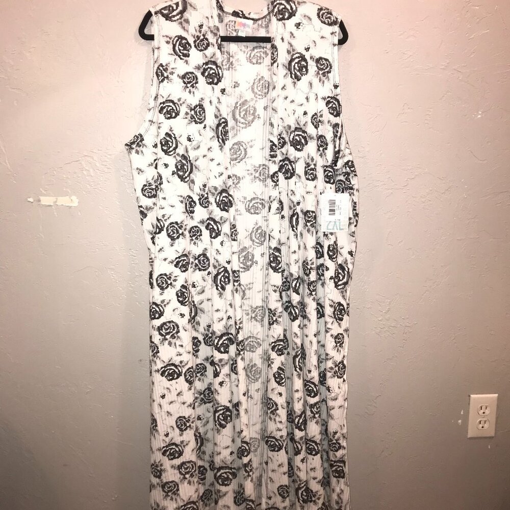 LuLaRoe Joy Vest